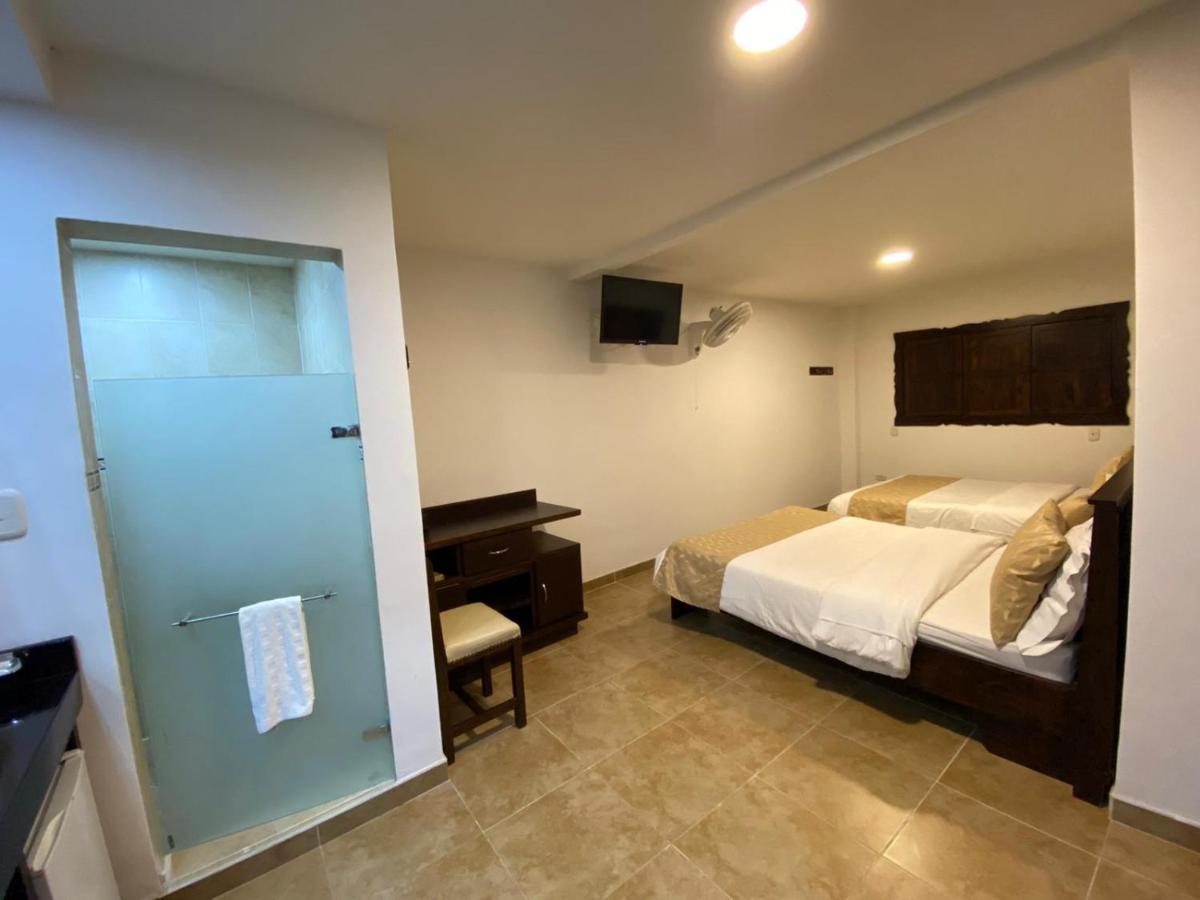 Casa Hotel Las Orquideas Сиркасия Екстериор снимка