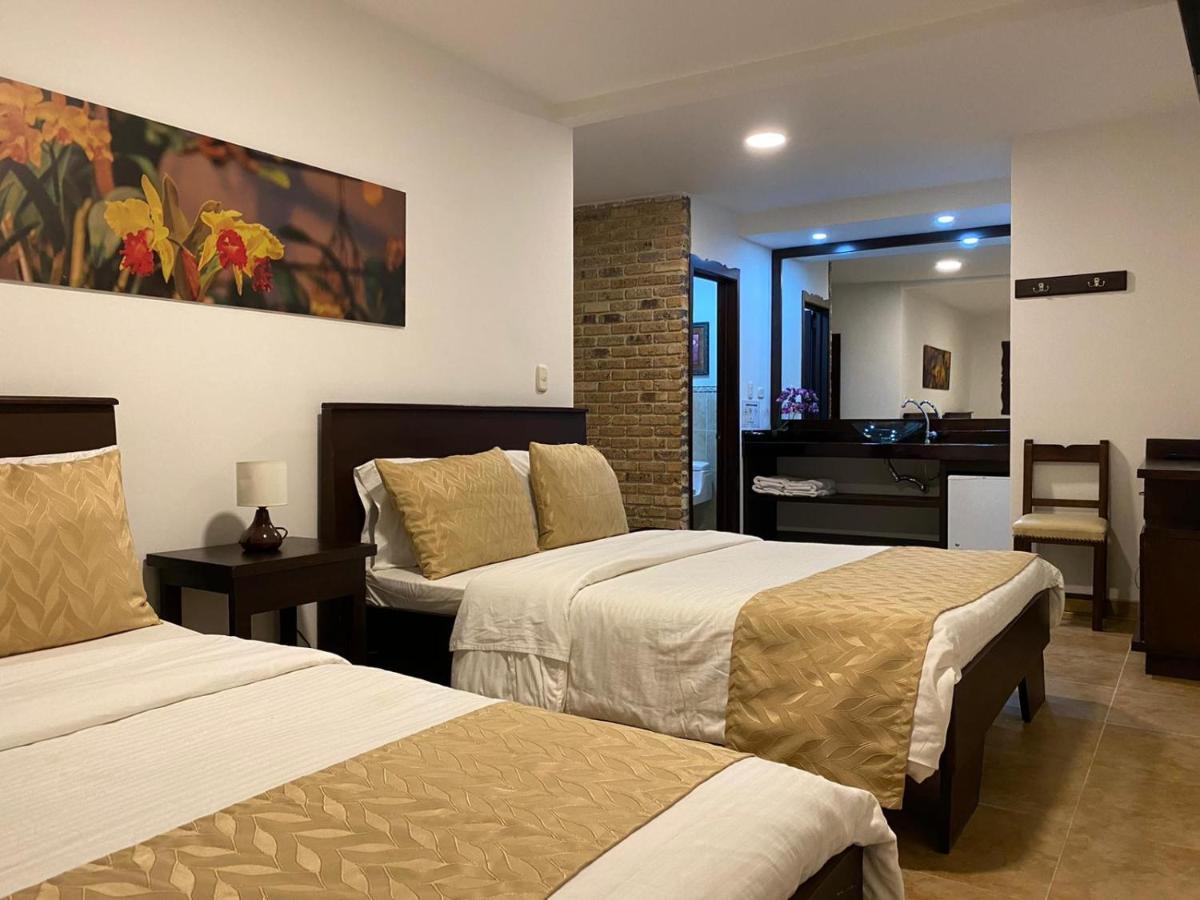 Casa Hotel Las Orquideas Сиркасия Екстериор снимка