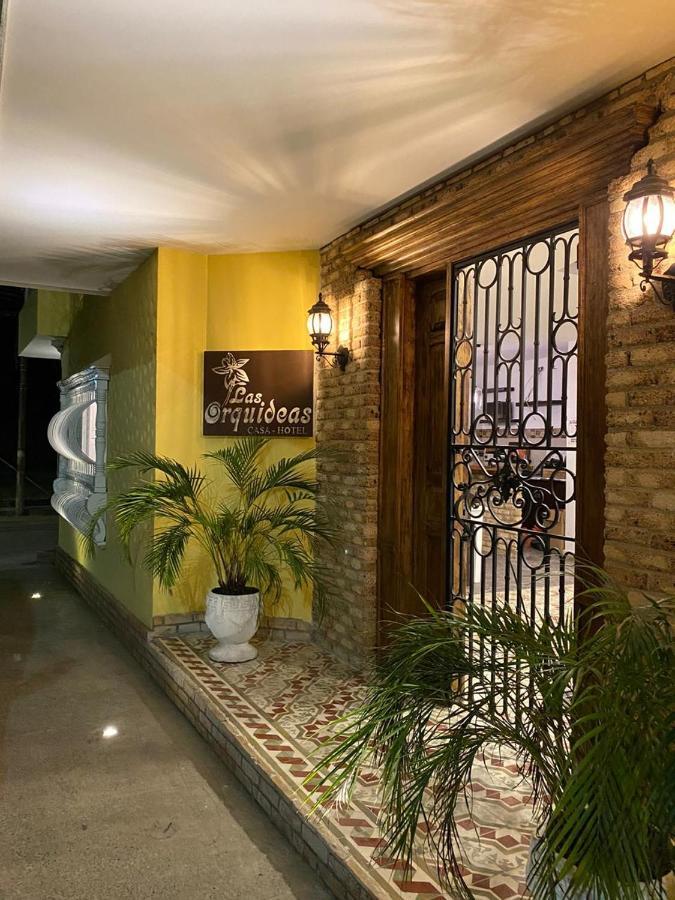 Casa Hotel Las Orquideas Сиркасия Екстериор снимка