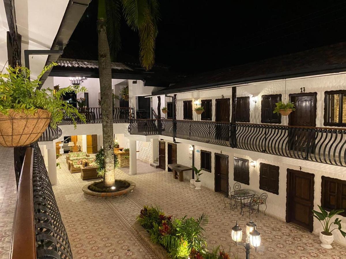 Casa Hotel Las Orquideas Сиркасия Екстериор снимка