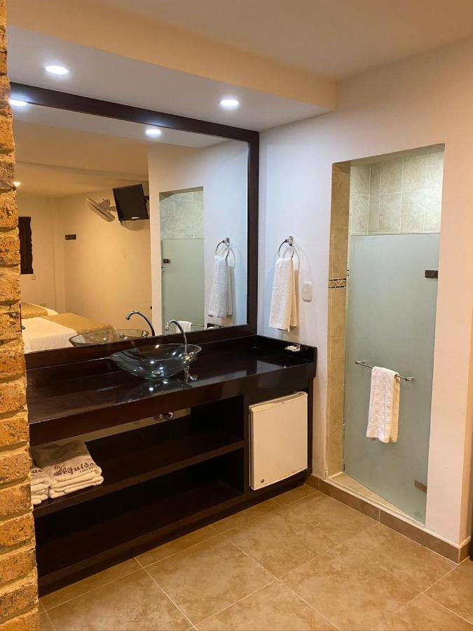 Casa Hotel Las Orquideas Сиркасия Екстериор снимка