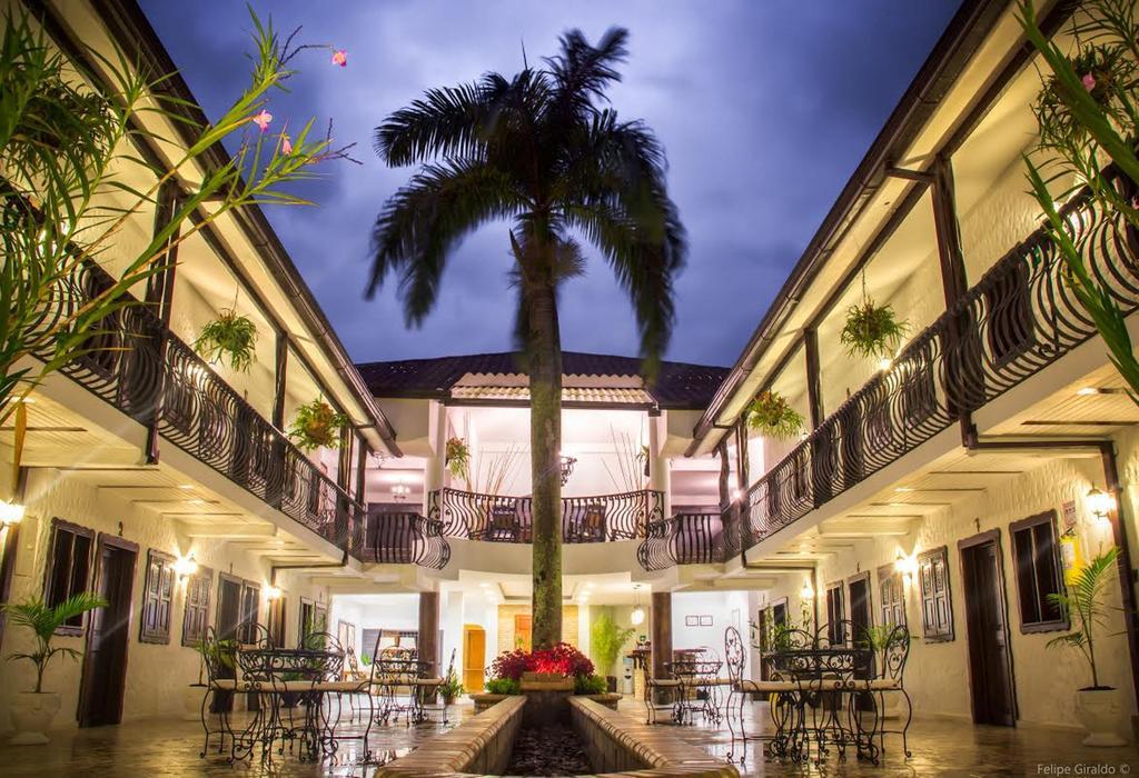 Casa Hotel Las Orquideas Сиркасия Екстериор снимка